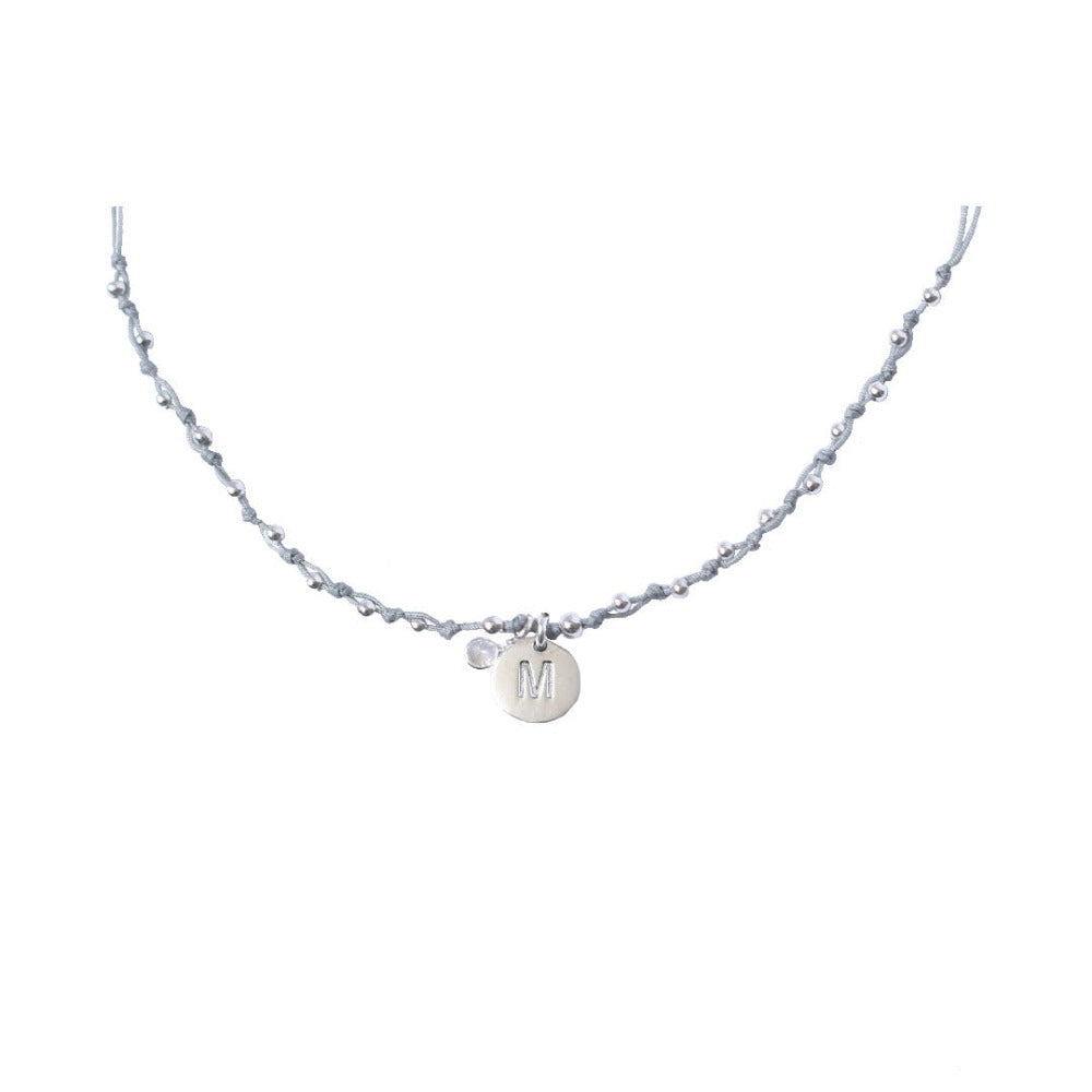 Collar hilo gris inicial - silver