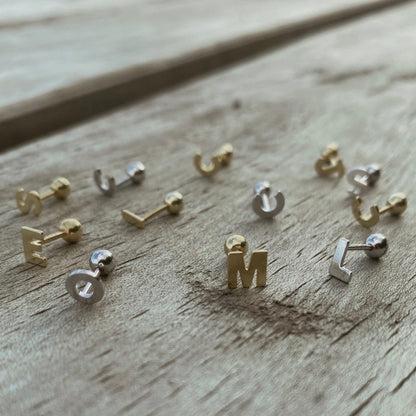 Piercing Inicial - silver